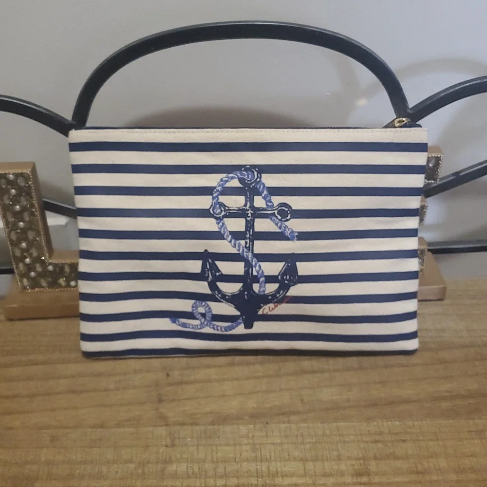 C Wonder Womens Nautical‎ Striped Anchor Clutch